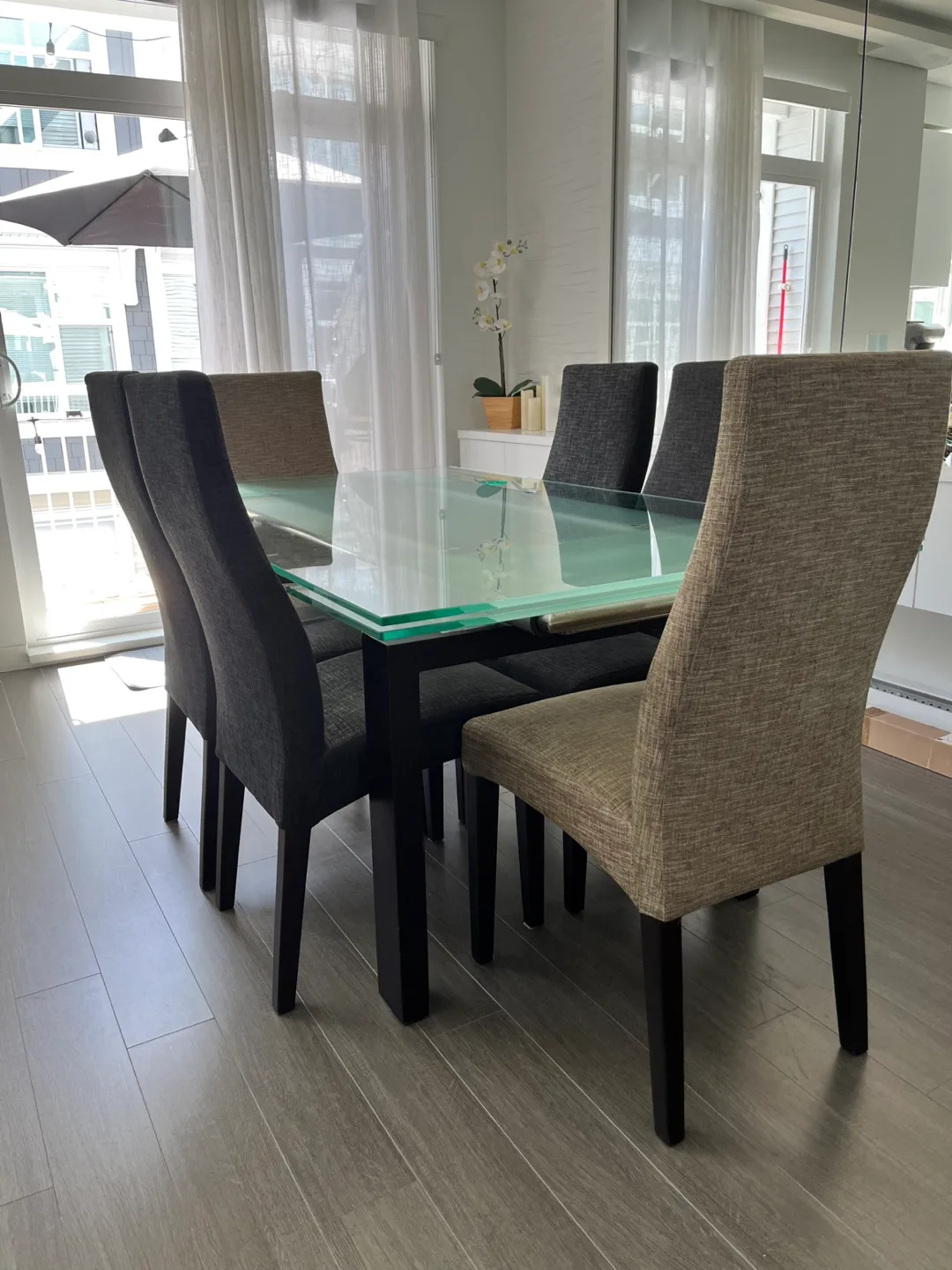 Scandinavian Modern Glass Dining Table and Eight Chairs thumbnail