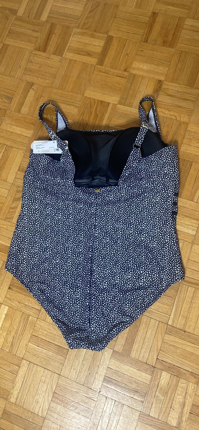 New Women's Plus Size One-Piece Swimsuit - Size 24WD - photo 2