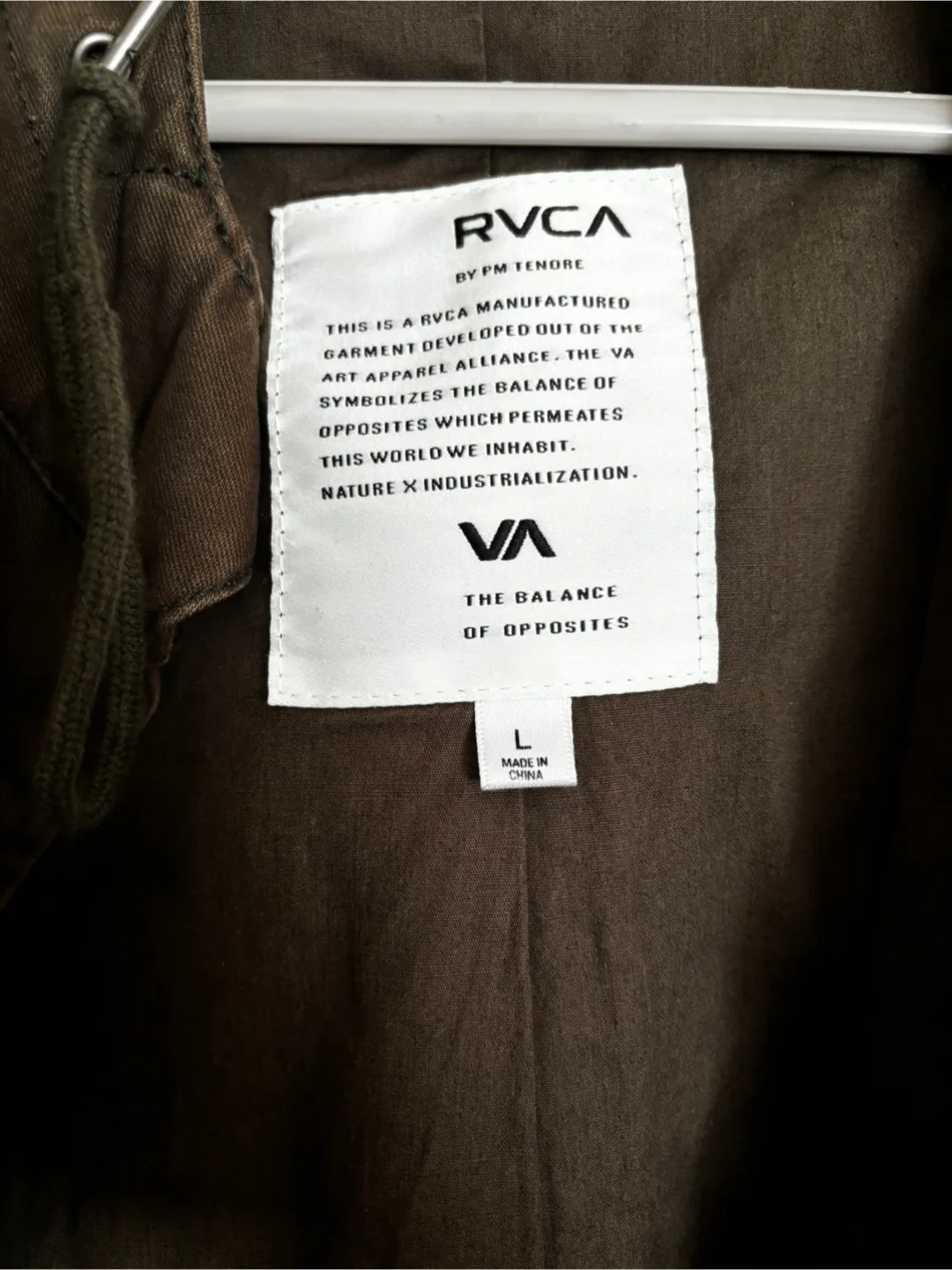 Vintage RVCA green jacket image indicator(3)