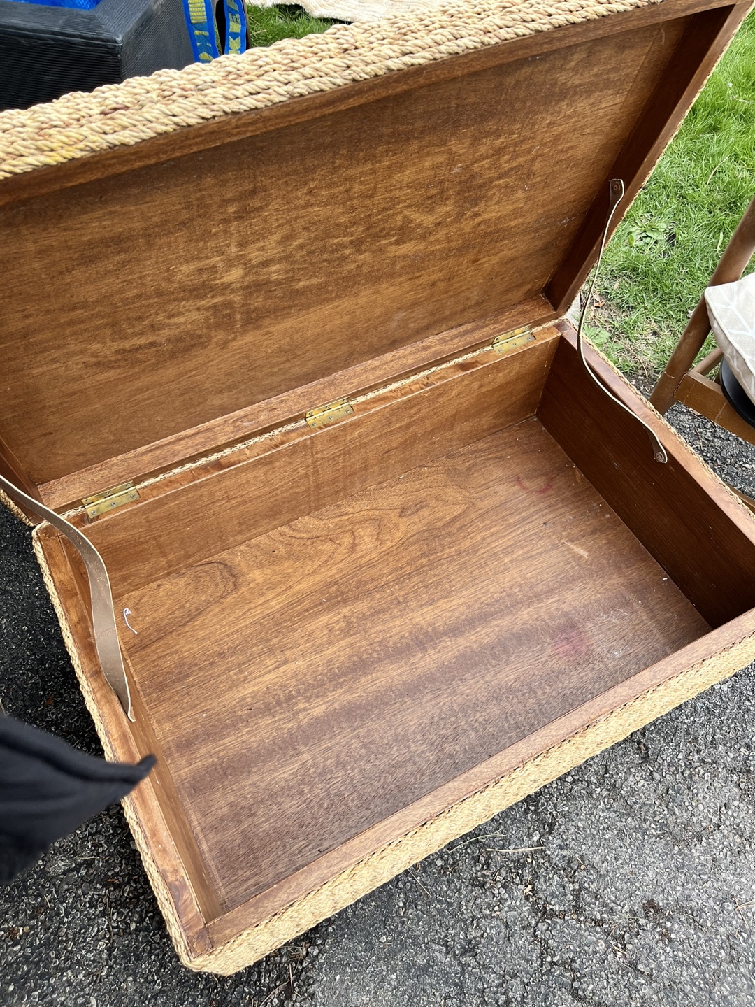 Vintage Woven Storage Ottoman Coffee Table - photo 2