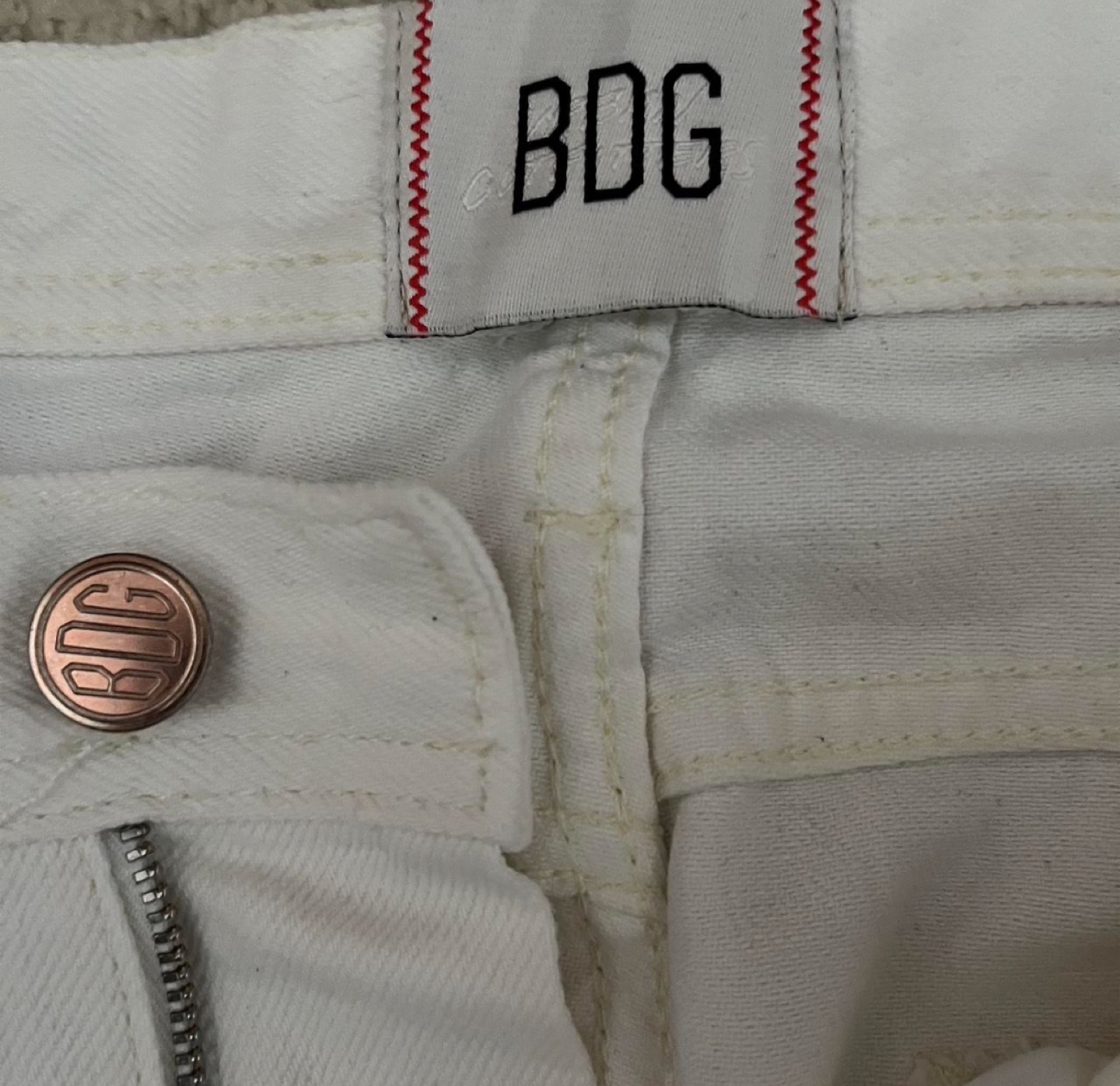 White BDG skate fit jeans - photo 2
