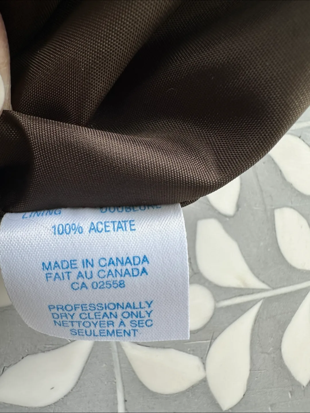 Danier olive Suede A-line skirt * US L (fits like a medium) image indicator(7)