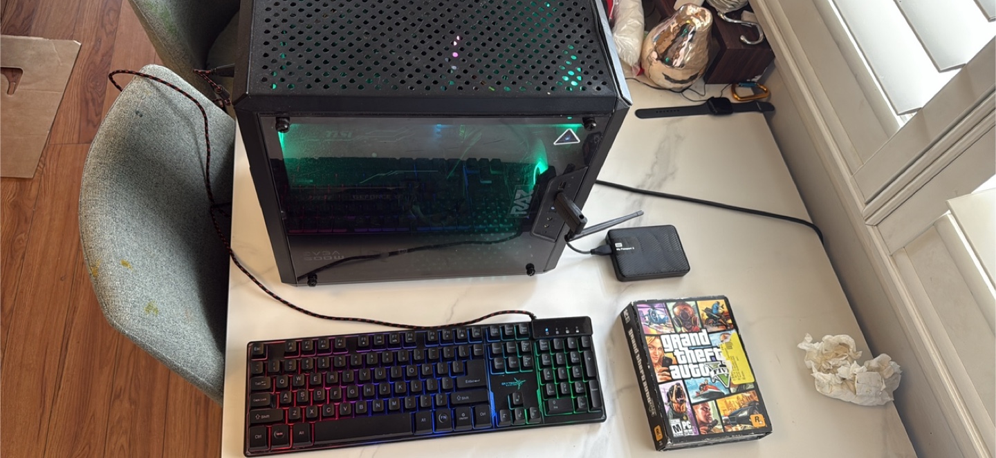 GTX Gaming PC Bundle - RAZER Case, Grand Theft Auto V