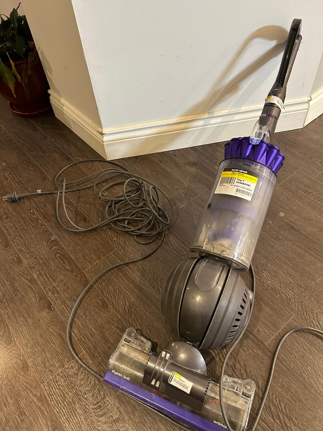 Dyson Ball Vacuum Cleaner - photo 2