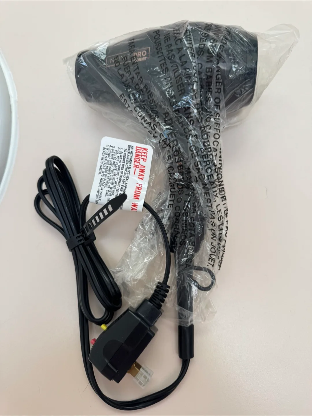 Conair Infiniti Pro Hair Dryer Travel Size🧡 thumbnail