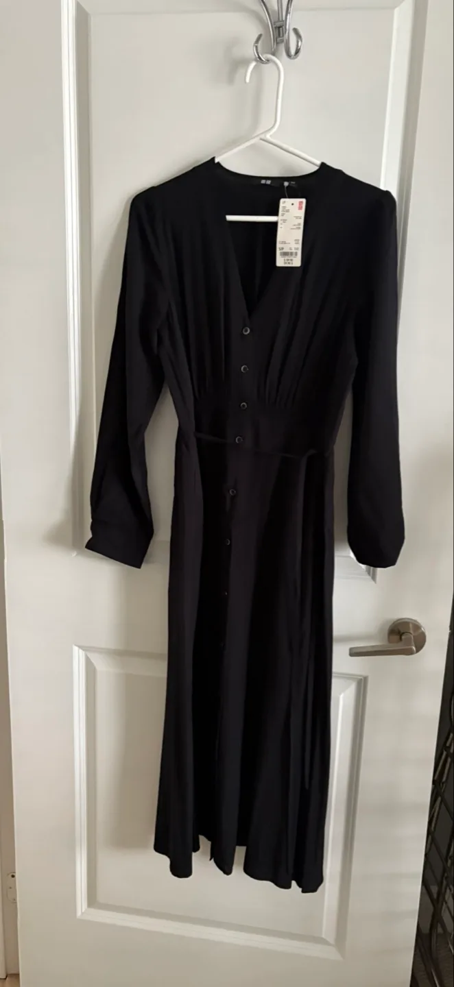 Uniqlo Women's Black Button-Down Midi Dress, Size Small image indicator(7)