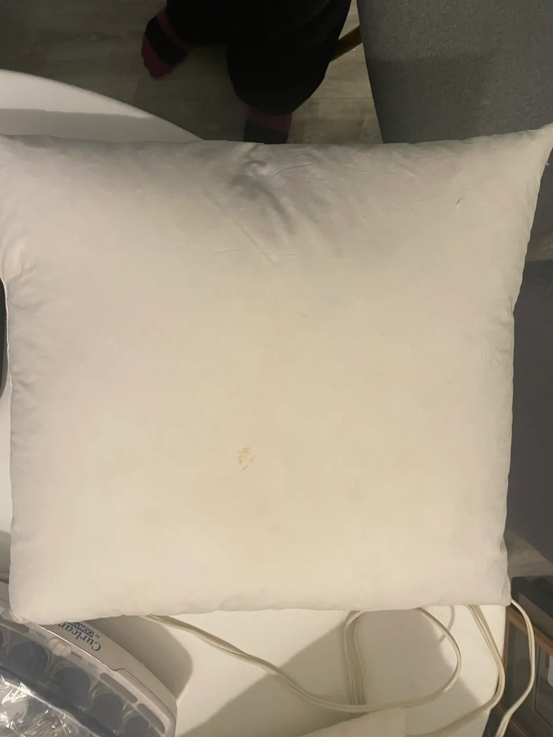❤️White Pillow Insert - Goose Down & Feather thumbnail