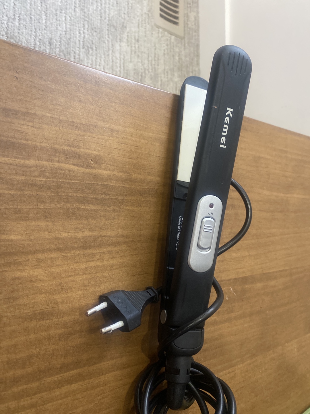 Kemei Hair Straightener - photo 2