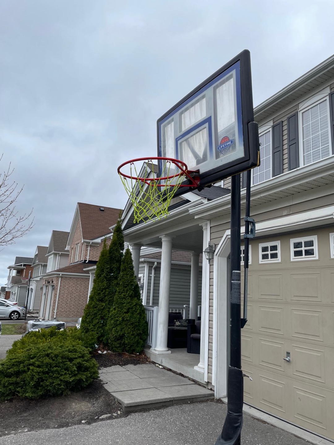 Lifetime Portable Basketball Hoop - photo 3