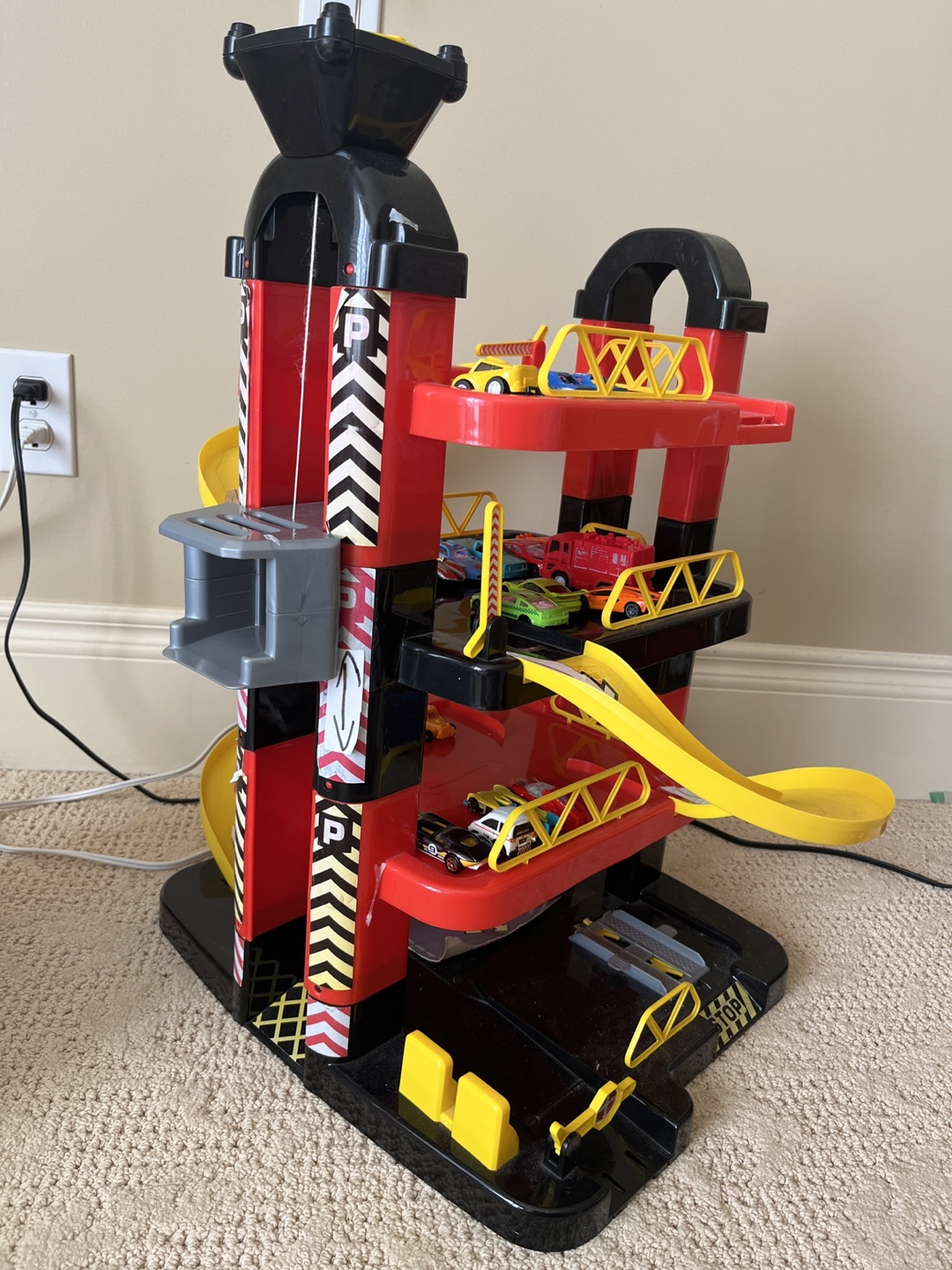 Multi-Level Toy Car Parking Garage with Cars