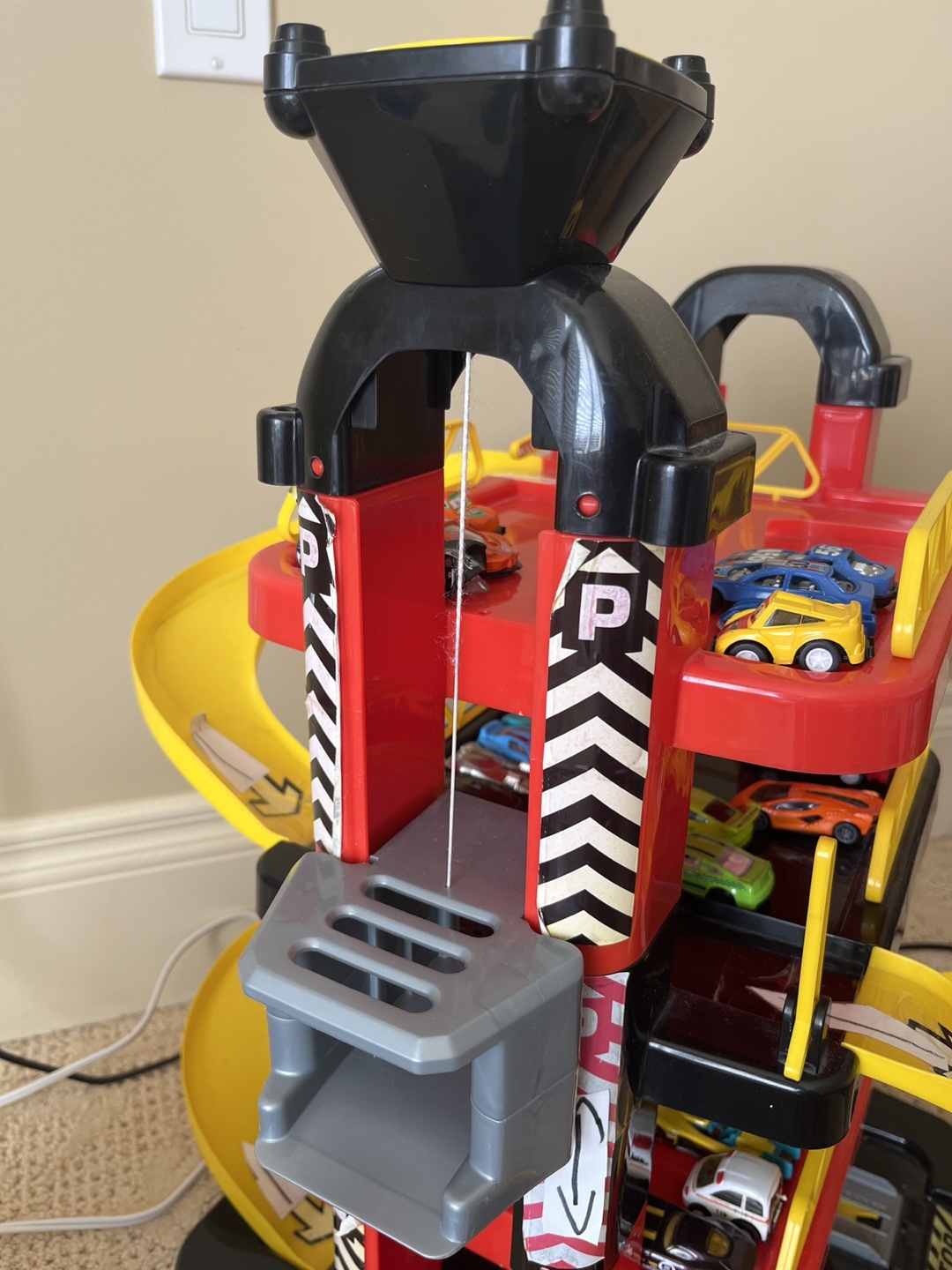 Multi-Level Toy Car Parking Garage with Cars - photo 5