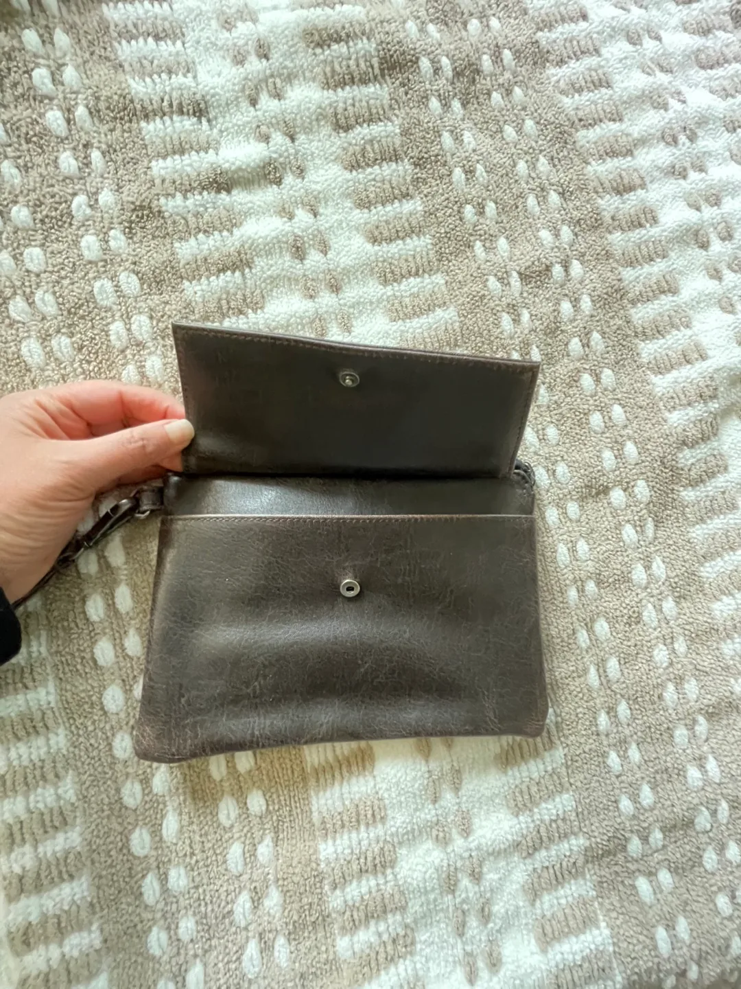 Authentic New Matt & Nat Wristlet/Purse image indicator(4)