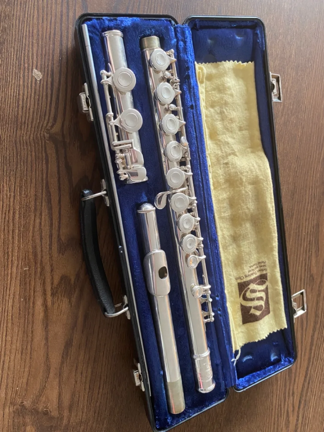 Selmer Bundy II Silver Flute with Bundy Hard Case thumbnail