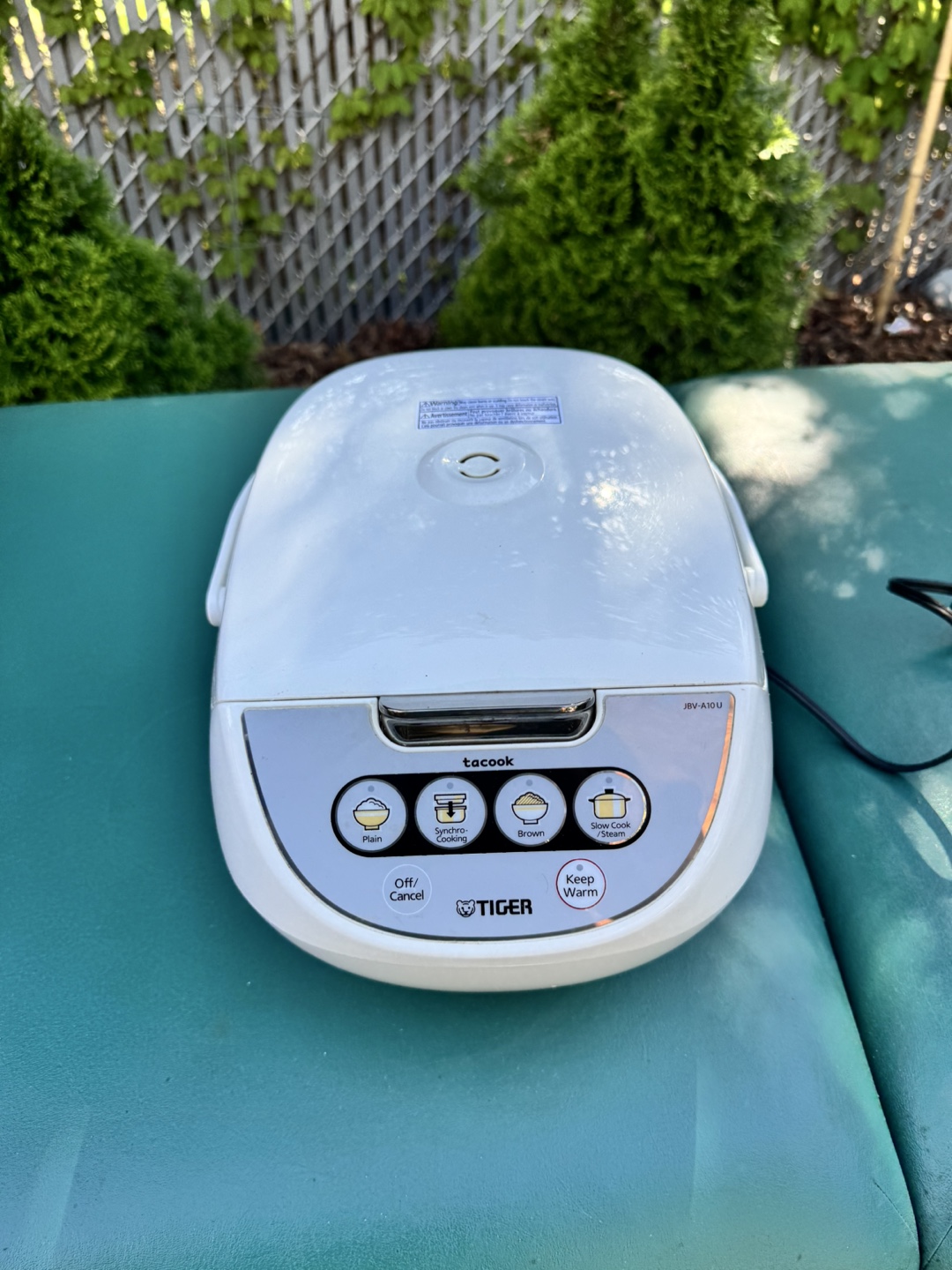 Tiger Tacook Rice Cooker JBV-A18U - photo 3