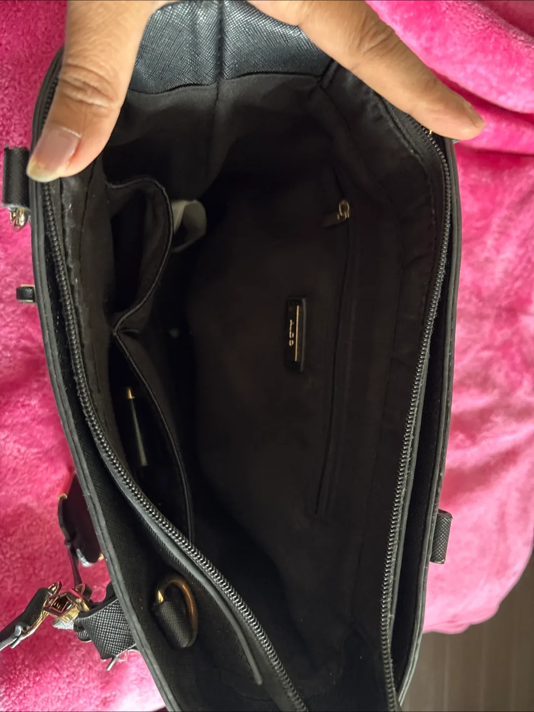 ALDO Black Handbag image indicator(2)