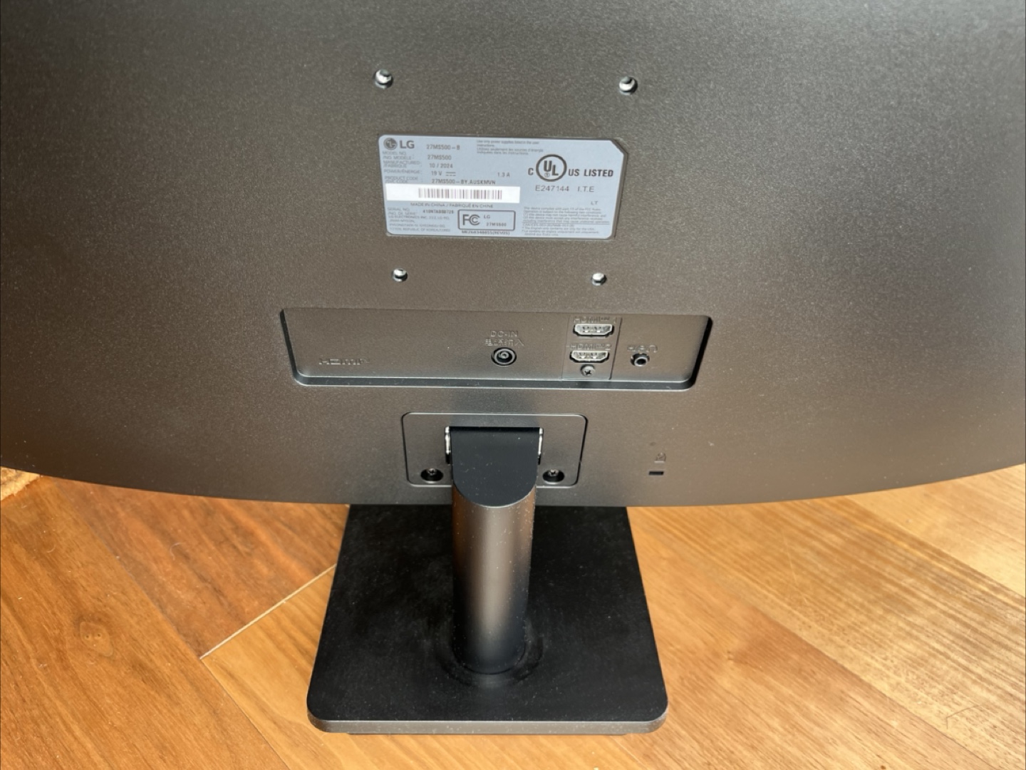 LG 27 inch Computer Monitor - photo 2
