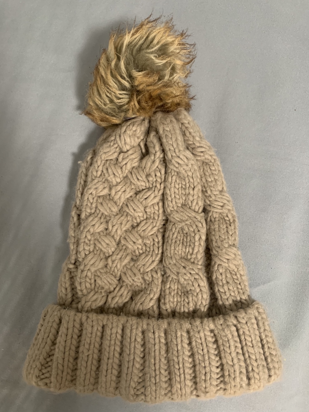 Beige Cable Knit Pom Pom Beanie