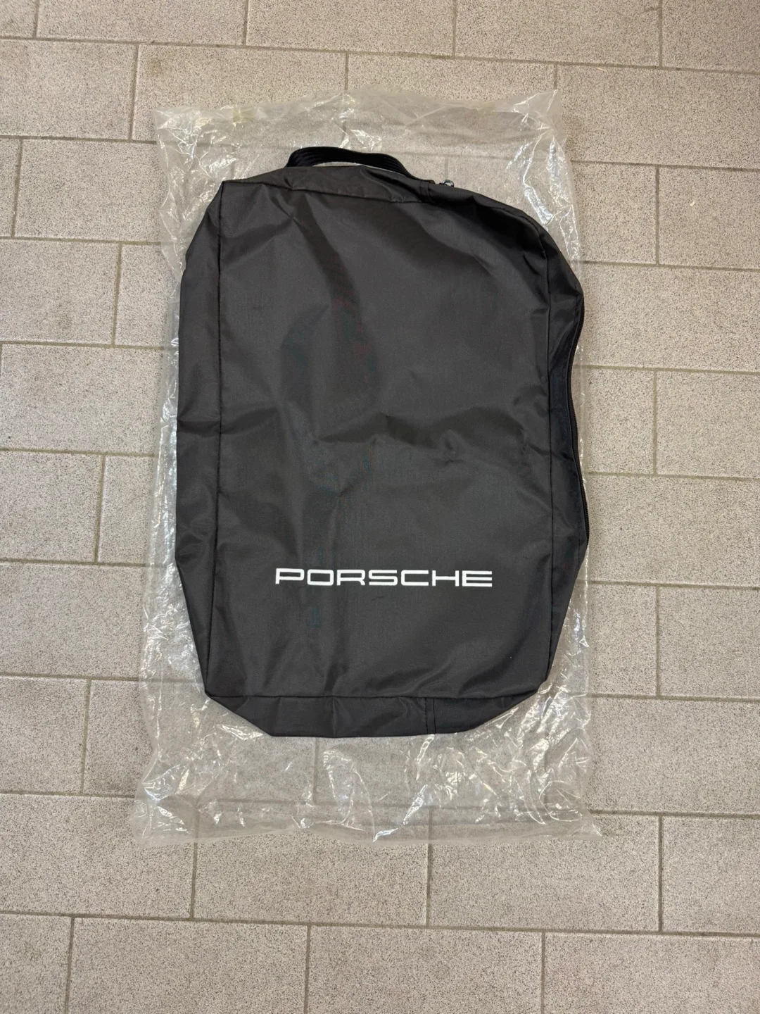 Porsche Storage Bag thumbnail