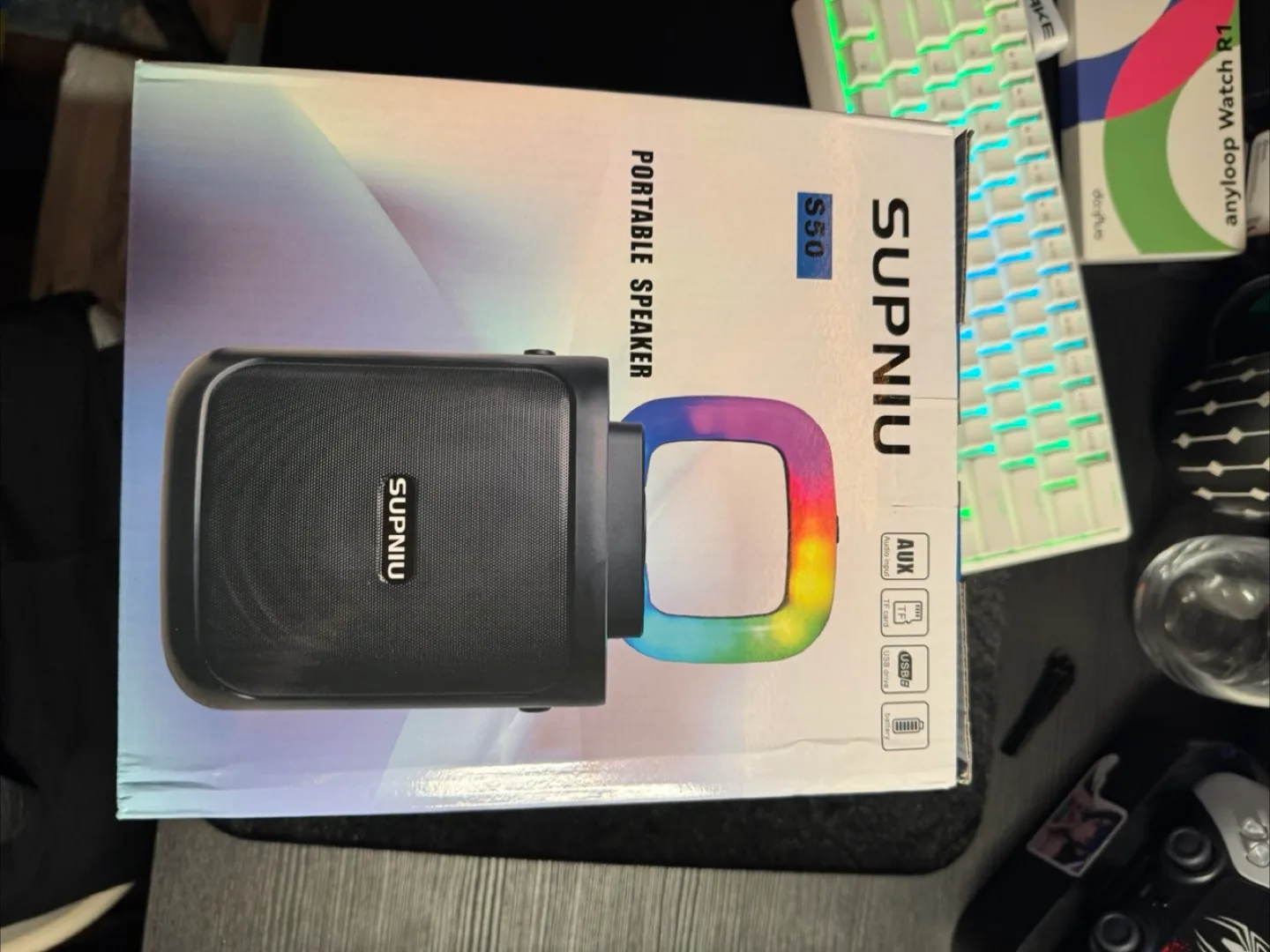 SUPNIU S50 Portable Bluetooth Speaker with LED Ring Light image indicator(2)