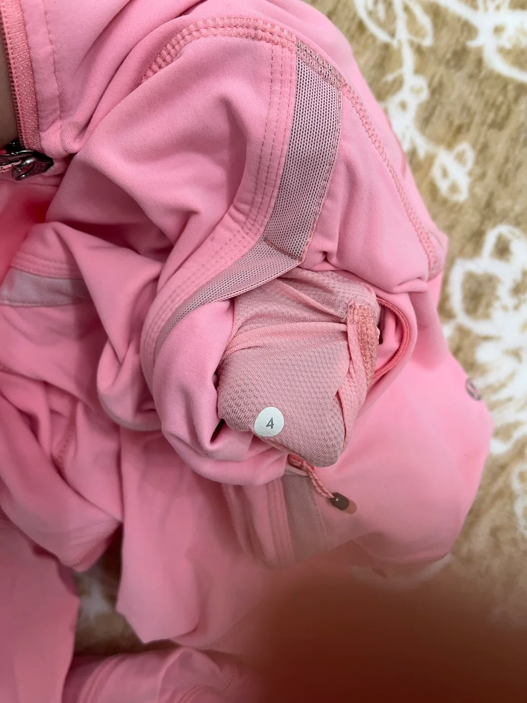 Lululemon Pink Hoodie Size 4 image indicator(3)