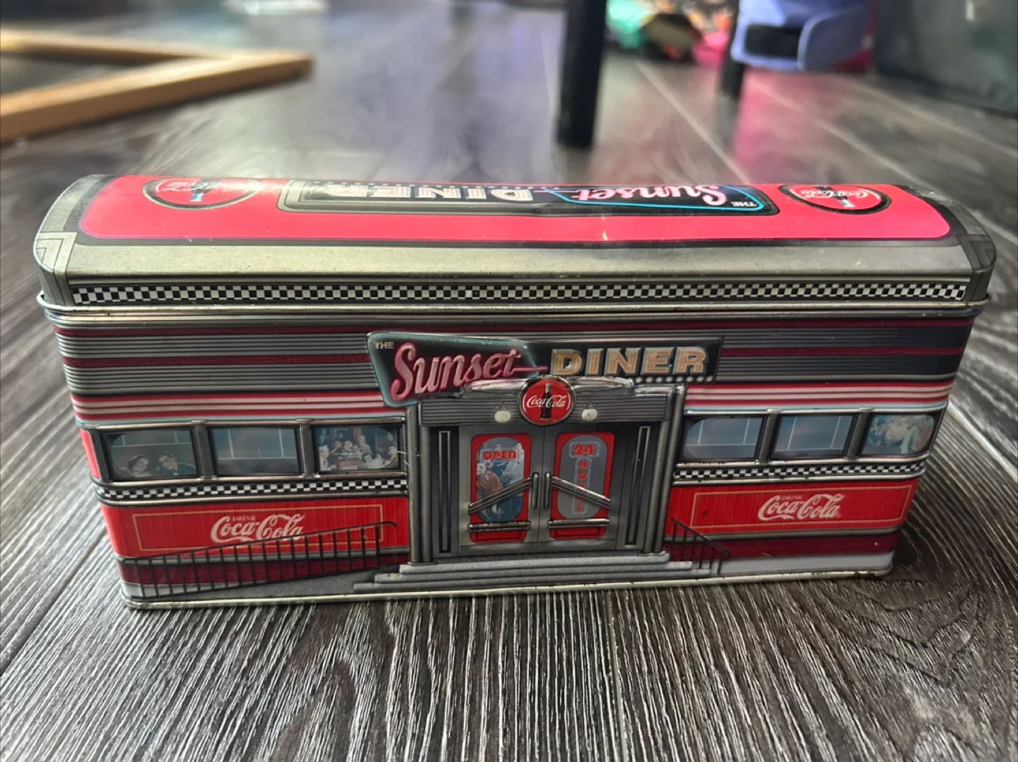 #freecycle 🧡Sunset diner coca  cola  tin image indicator(9)