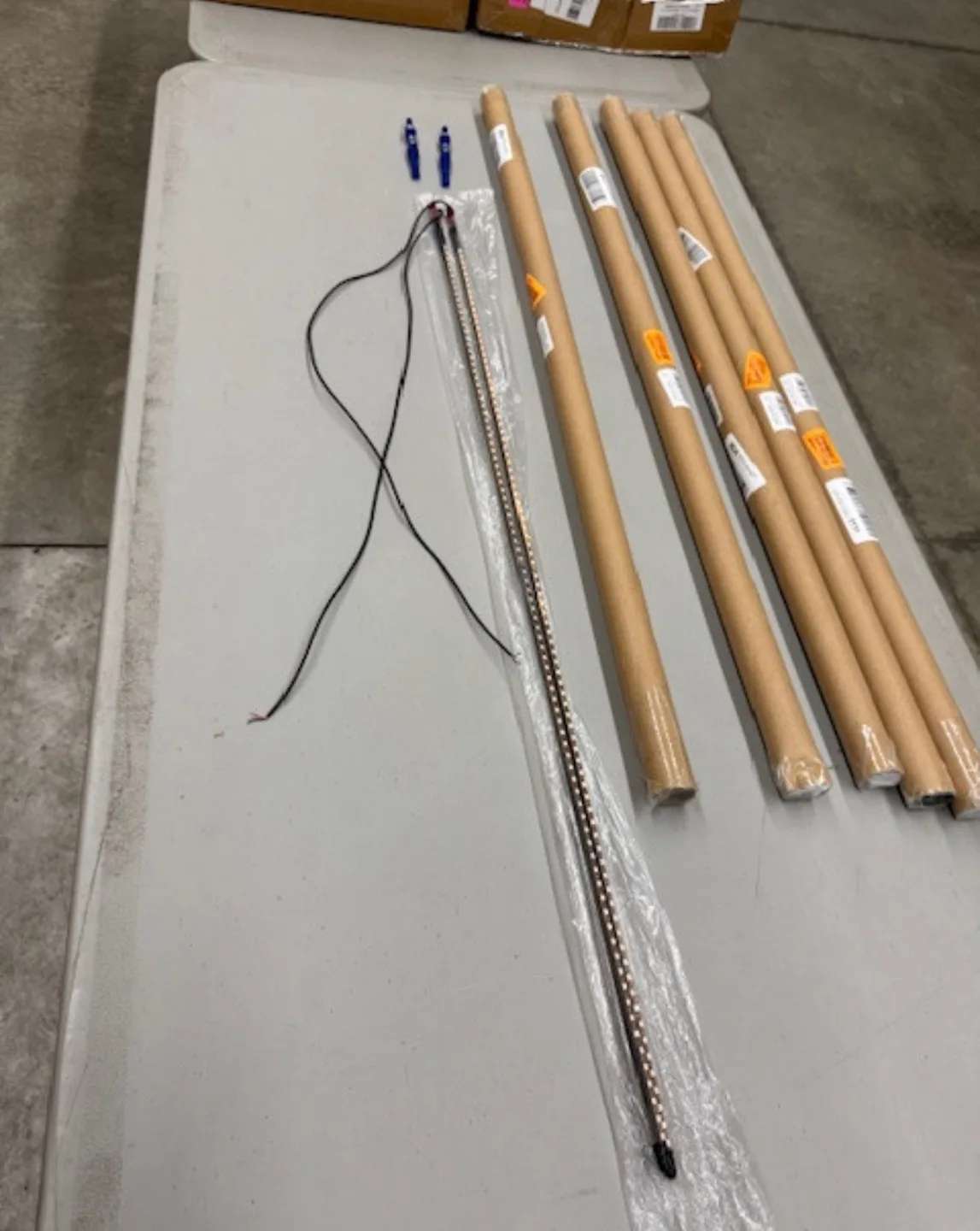 3Ft LED Antenna Light 2Pcs image indicator(6)