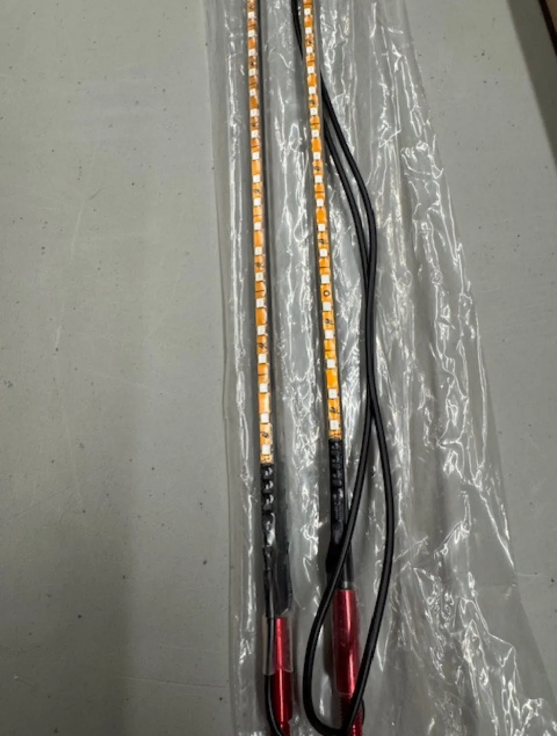3Ft LED Antenna Light 2Pcs image indicator(7)