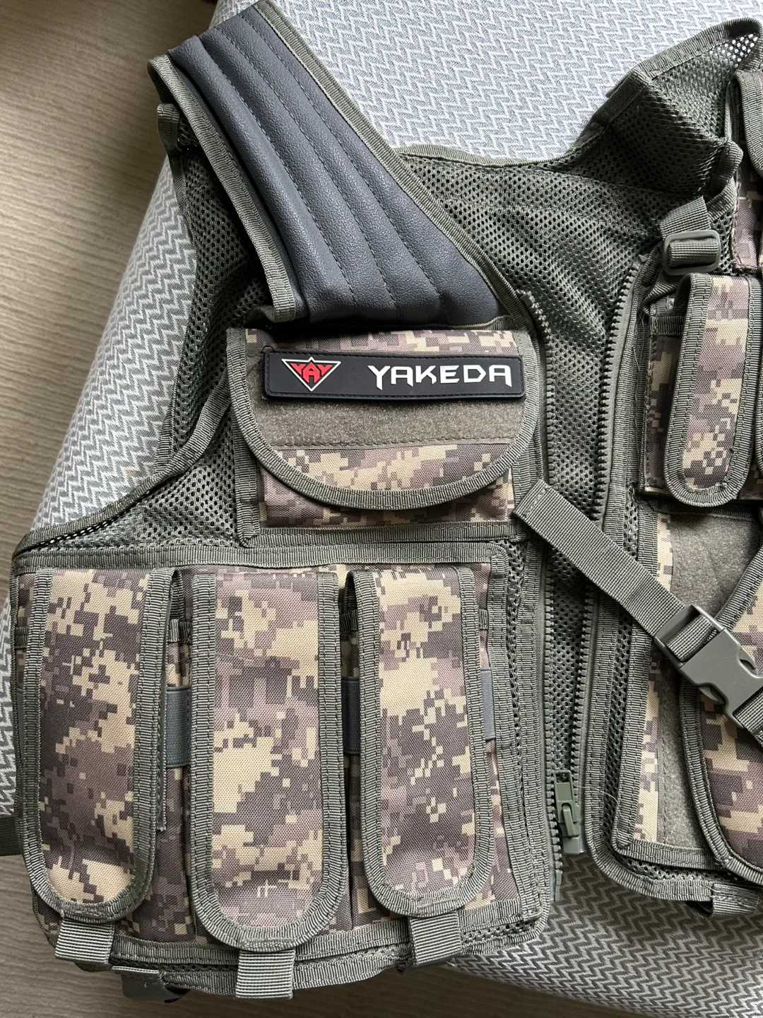 *NEW* YAKEDA Military Tactical Vest image indicator(4)