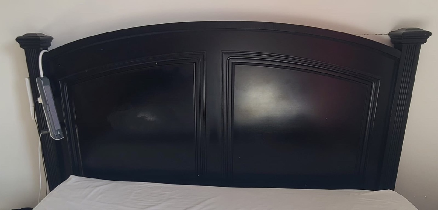 Queen Black Wooden Bed Frame With Mattress - photo 3