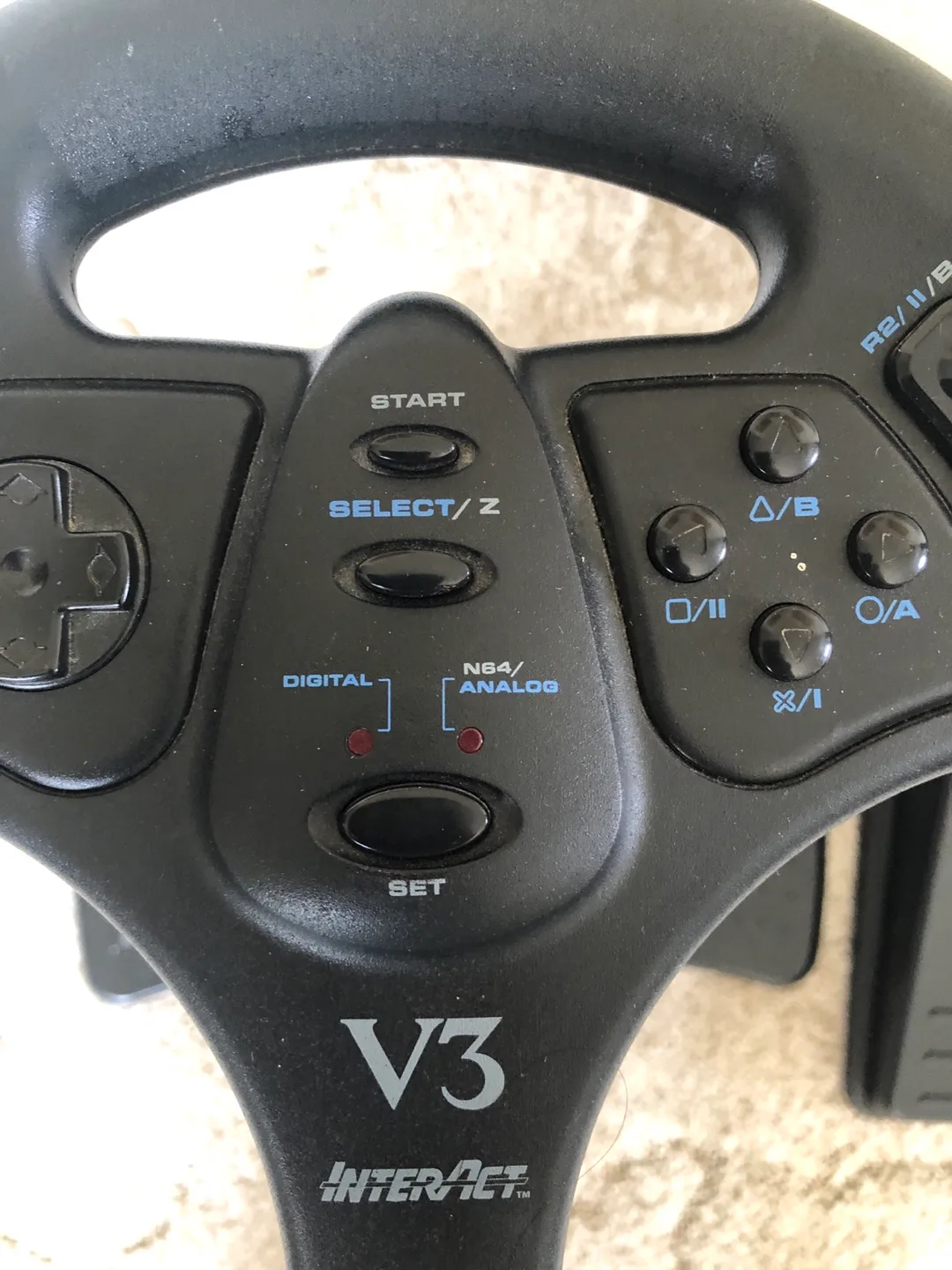 Interact V3 Racing Wheel for Playstation and Nintendo 64 image indicator(5)