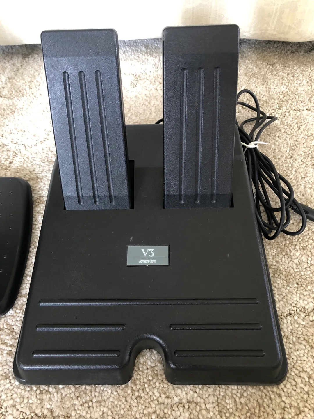 Interact V3 Racing Wheel for Playstation and Nintendo 64 image indicator(4)