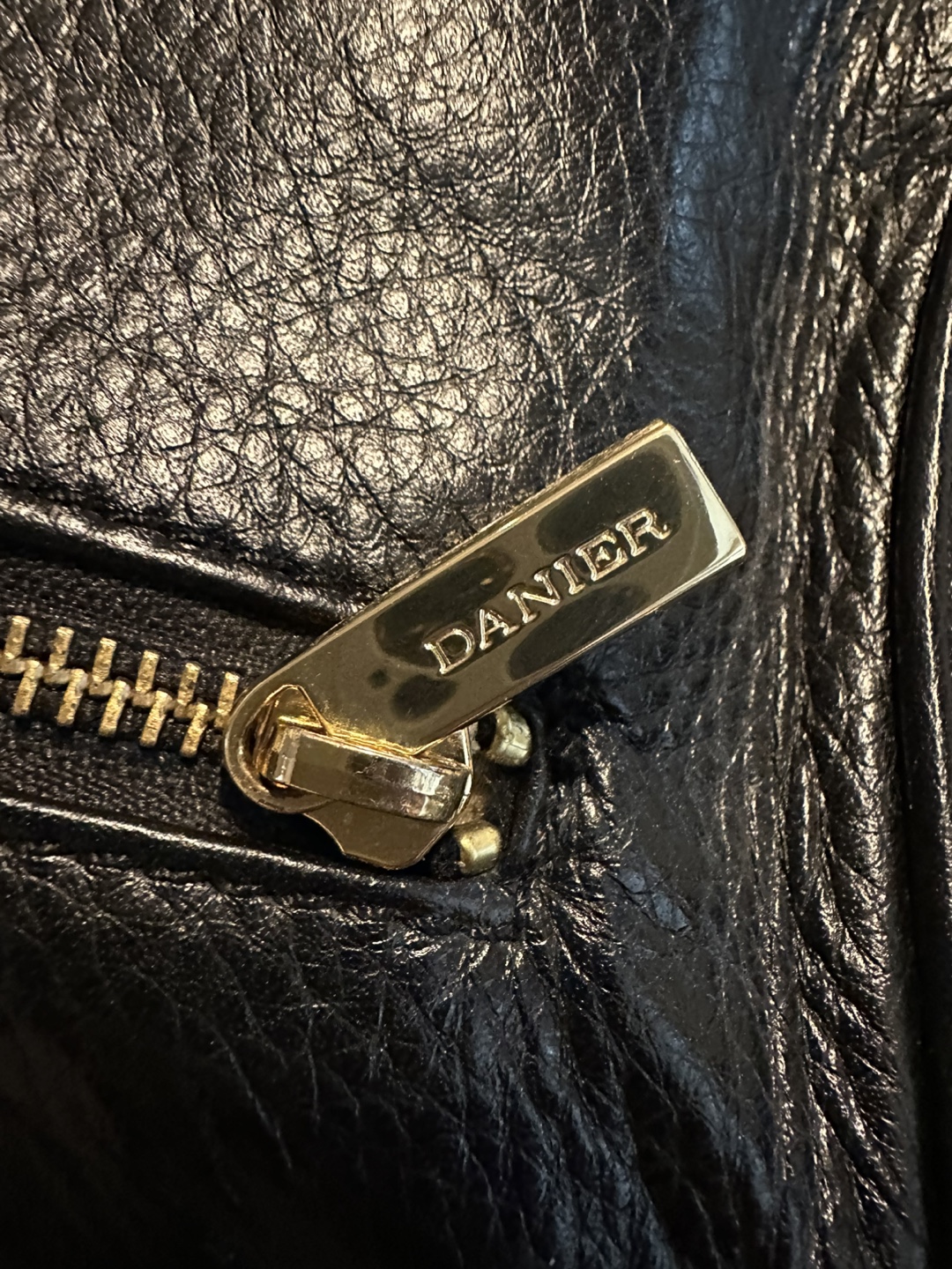 Black Leather Crossbody Bag - photo 3
