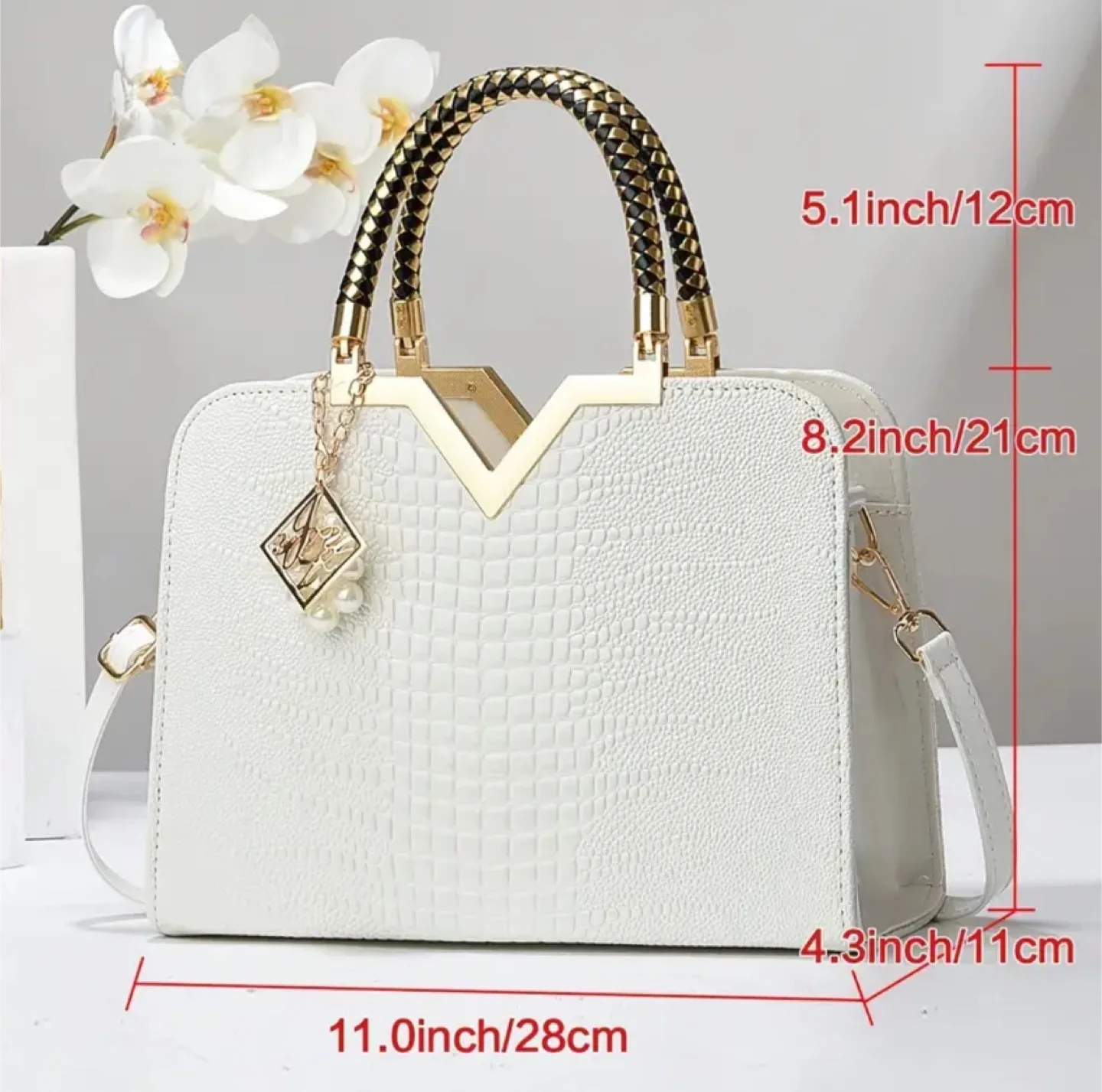 💥NEW💥Elegant Women's Handbag with Detachable Strap image indicator(3)