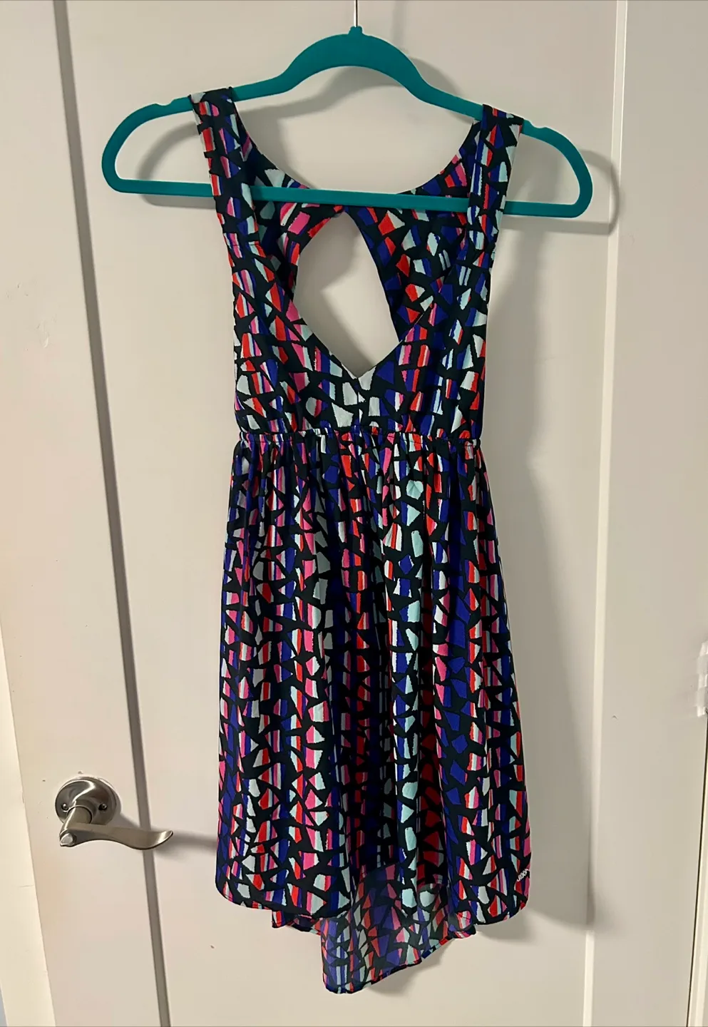 Colorful sleeveless mini dress with keyhole back thumbnail