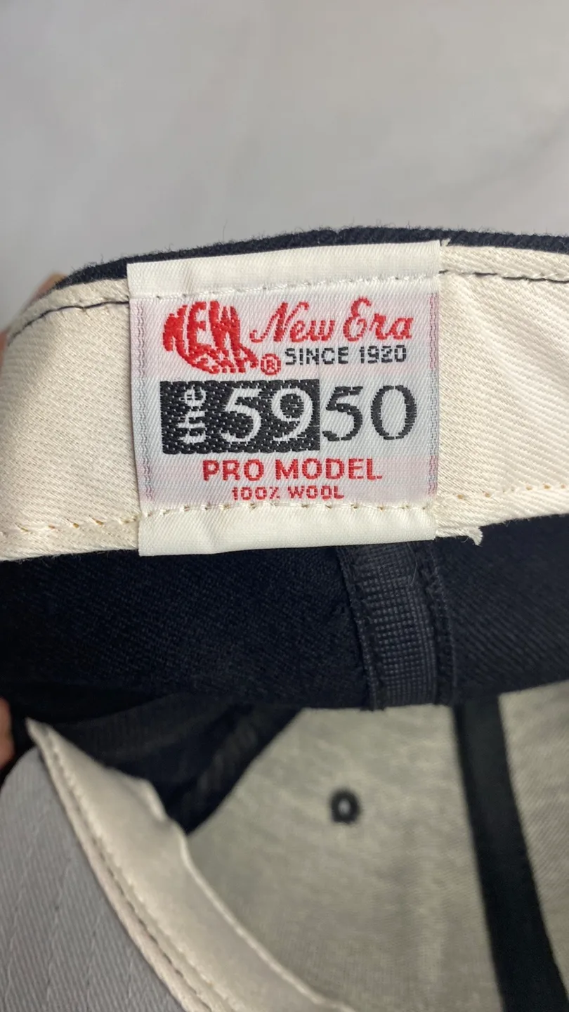 Vintage New Era 5950 Pro Model Arizona Diamondbacks Fitted Hat image indicator(7)