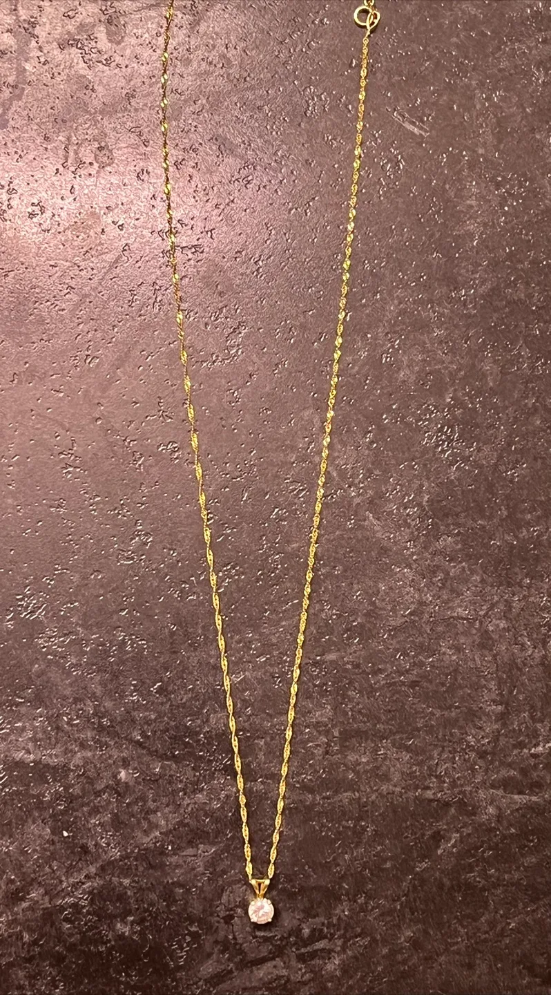 Vintage Gold Necklace with Diamond image indicator(2)