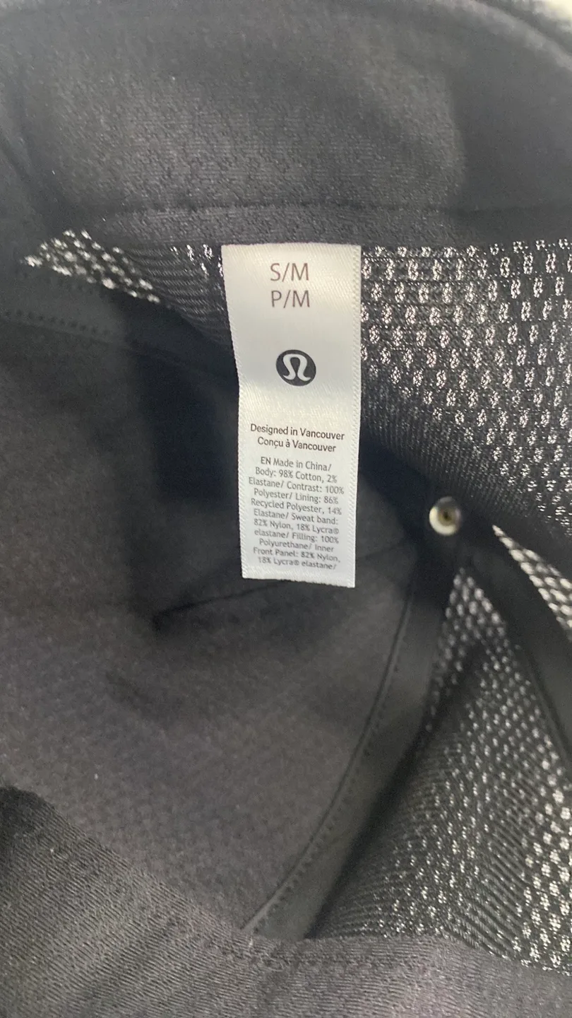 Lululemon Black Baseball Cap - Size S/M image indicator(5)