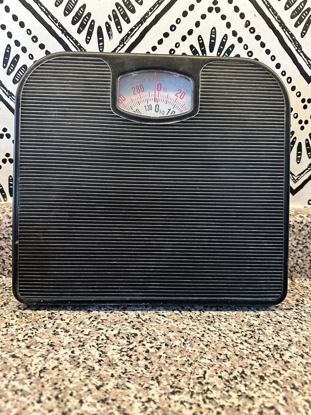 Black Bathroom Scale thumbnail