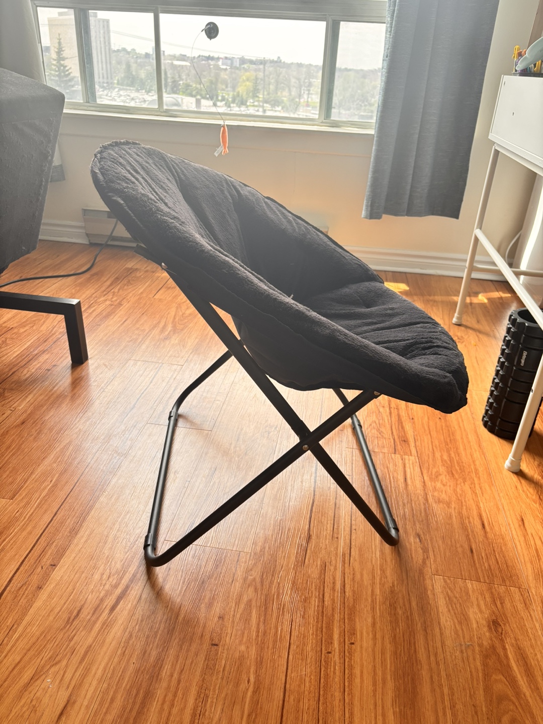 Black Foldable Round Chair - photo 2
