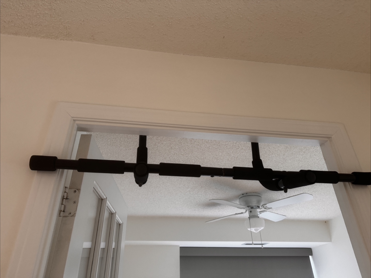 Iron Gym Pull Up Bar - photo 2