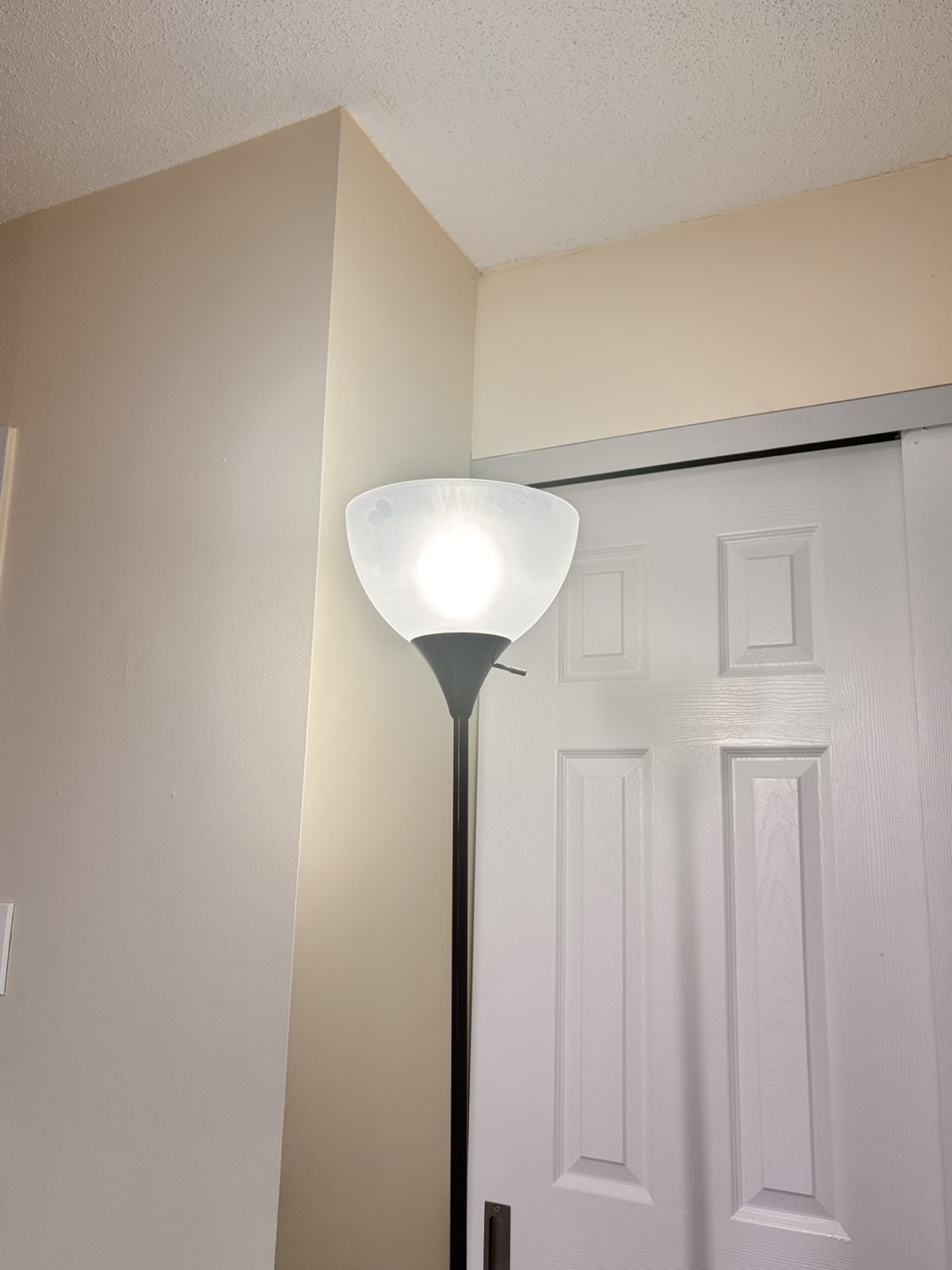 Floor Lamp - Modern Design - photo 2