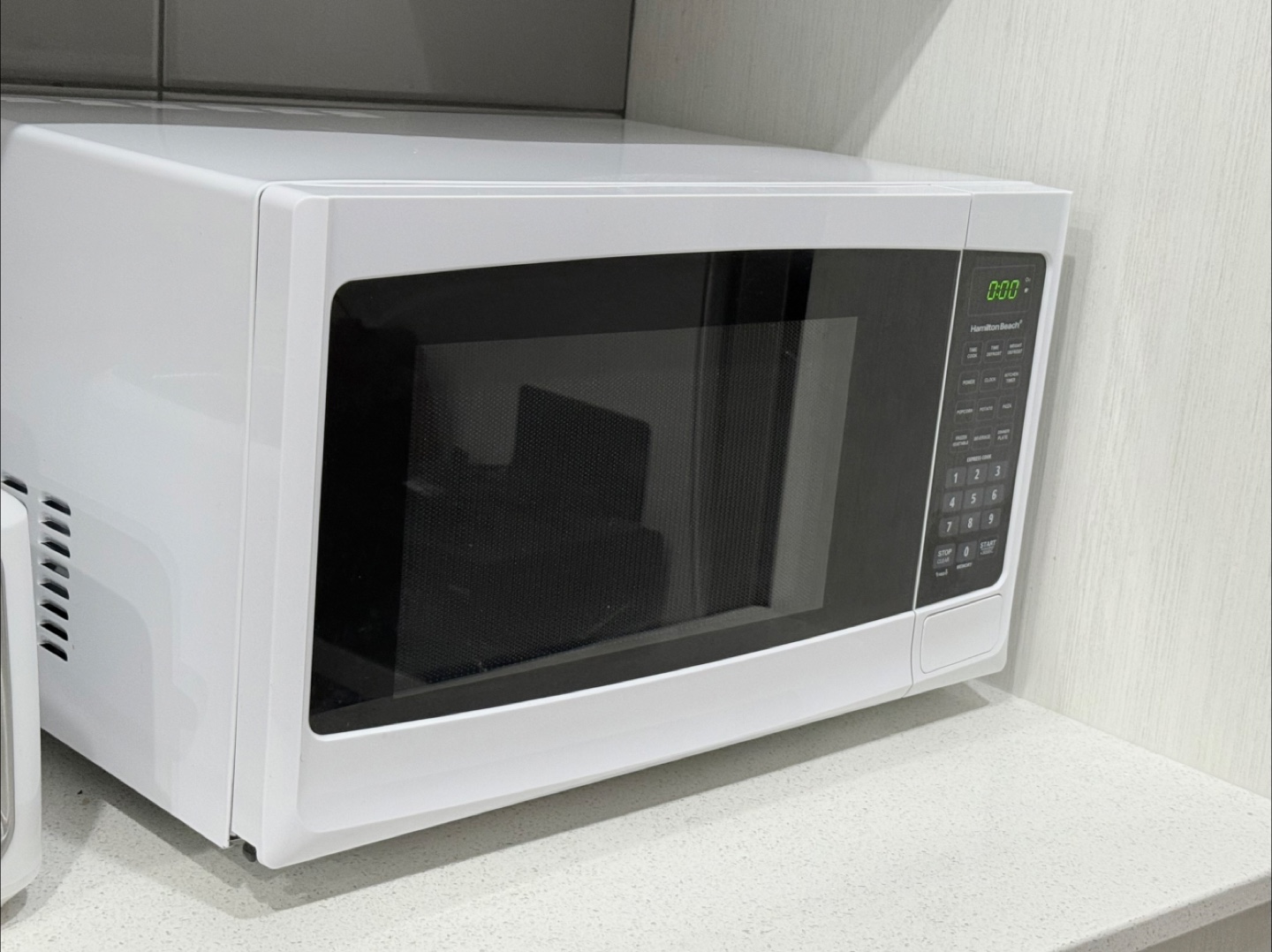 Hamilton Beach White Microwave