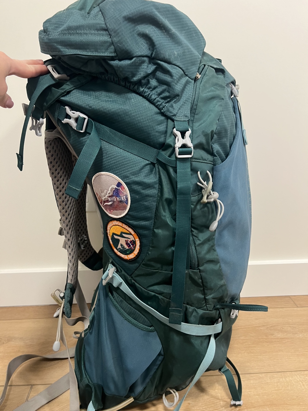 Osprey Women’s Aura 65L backpack - photo 5