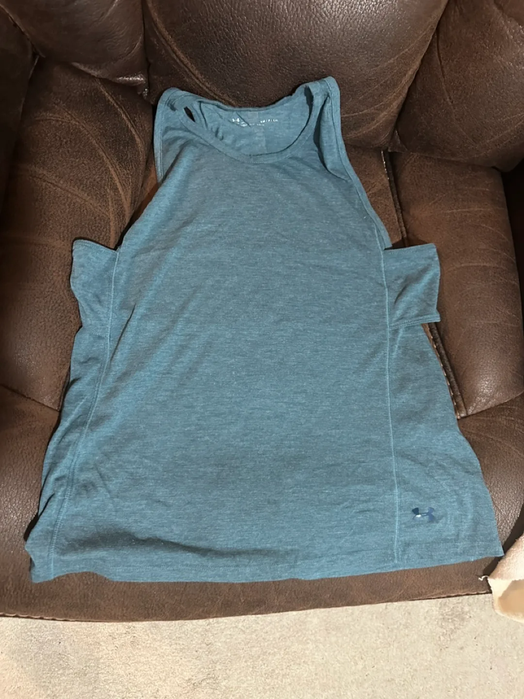 Under Armour Women's Loose Tank Top - Size Small thumbnail