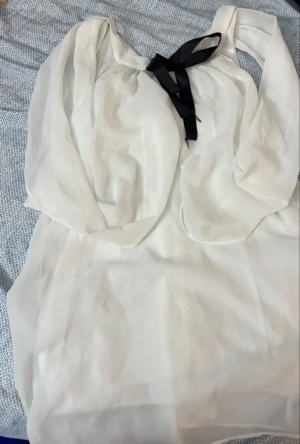 Women's Blouse Bundle - 5 Tops thumbnail