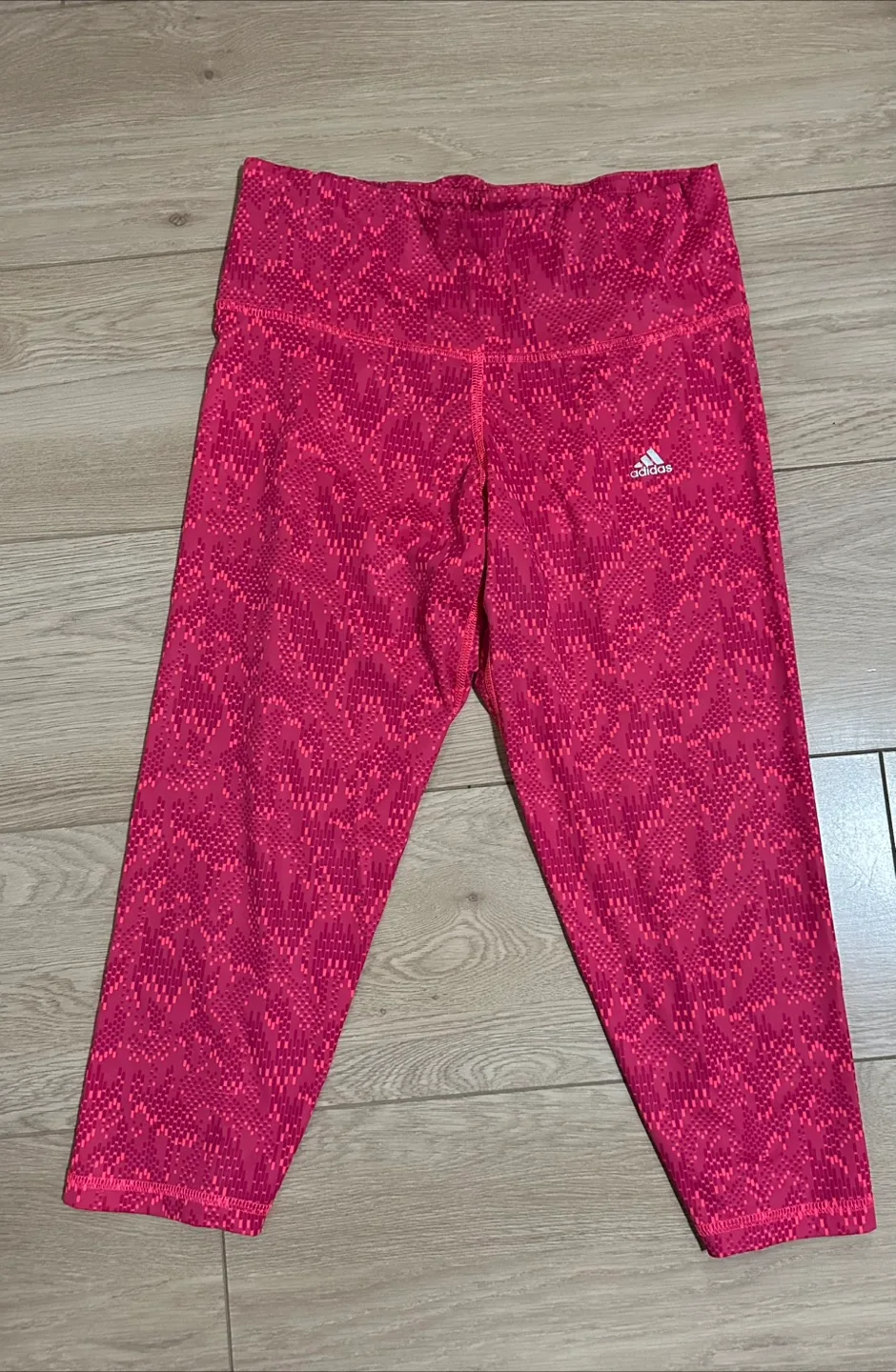 Adidas Techfit Climalite Pink Capris - Size Medium thumbnail