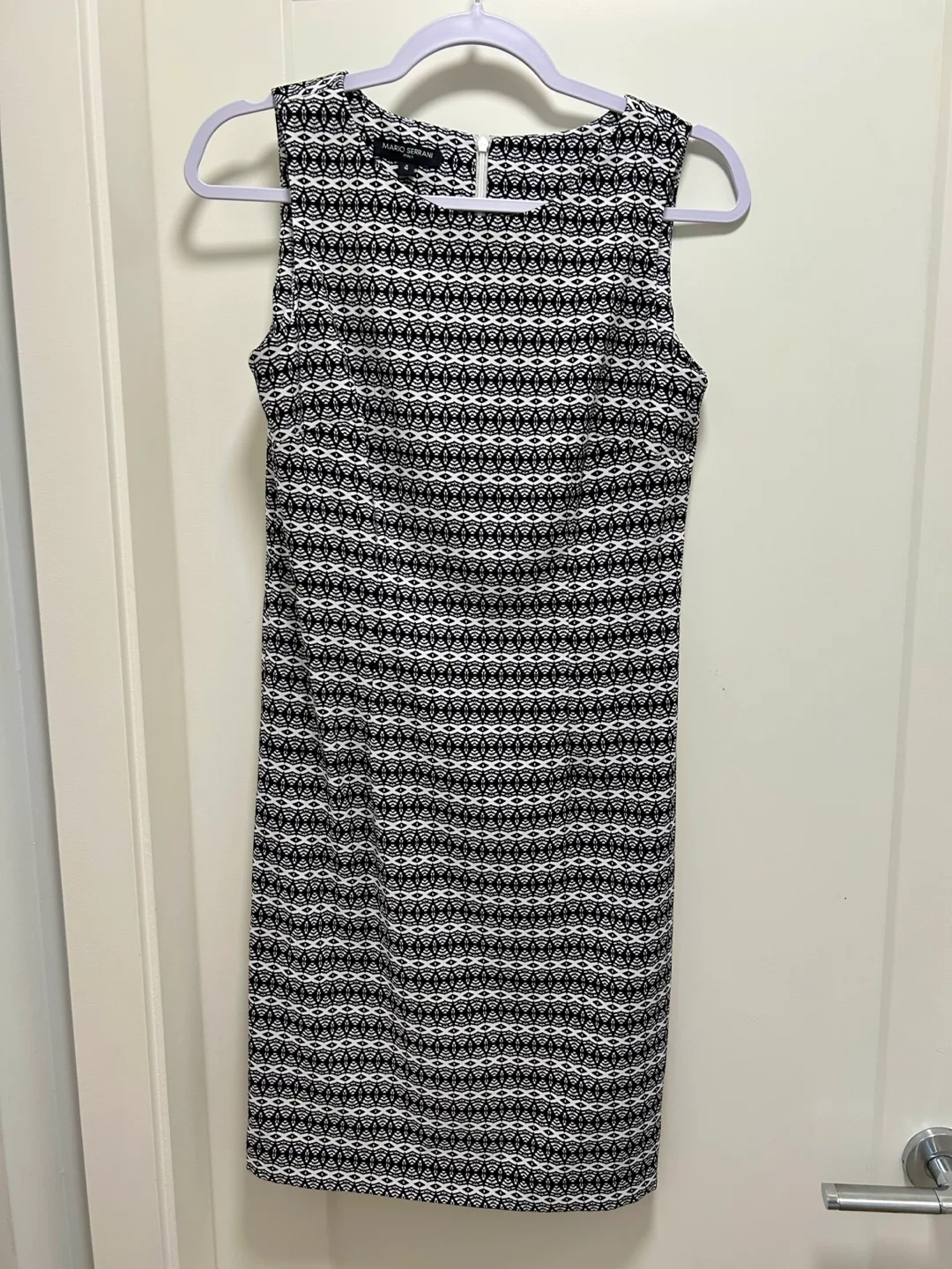 Mario Bellini Black and White Sleeveless Dress Size 4 thumbnail