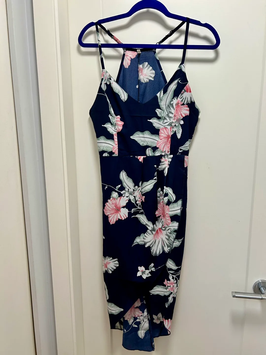Floral midi dress thumbnail