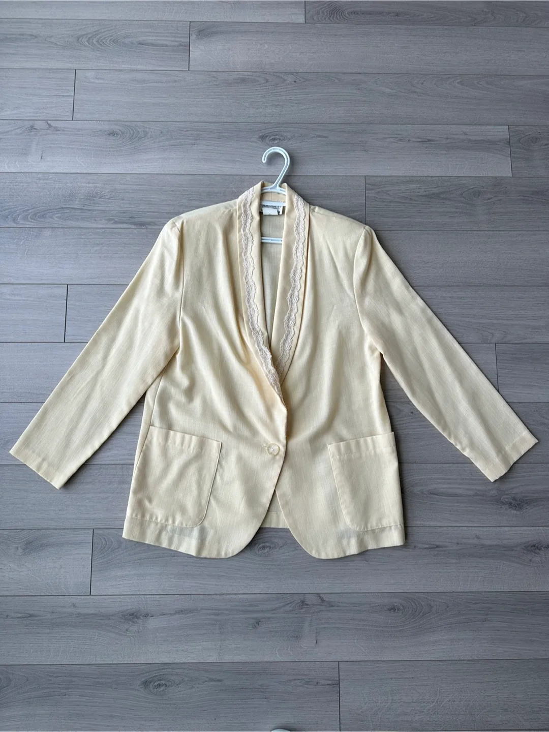 Vintage Pale Yellow Blazer with Lace Detail thumbnail