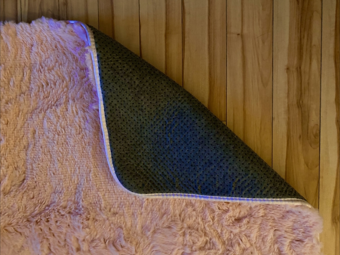 Pink Shag Area Rug - photo 2
